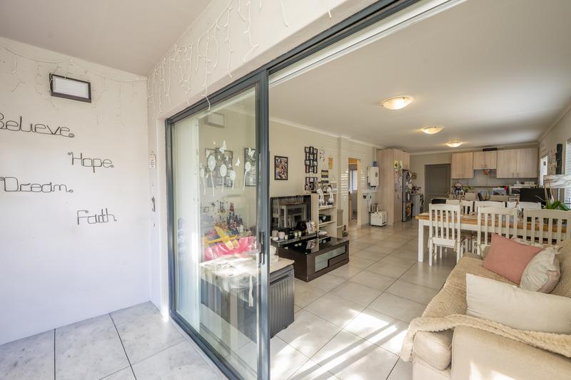 2 Bedroom Property for Sale in Fish Hoek Western Cape